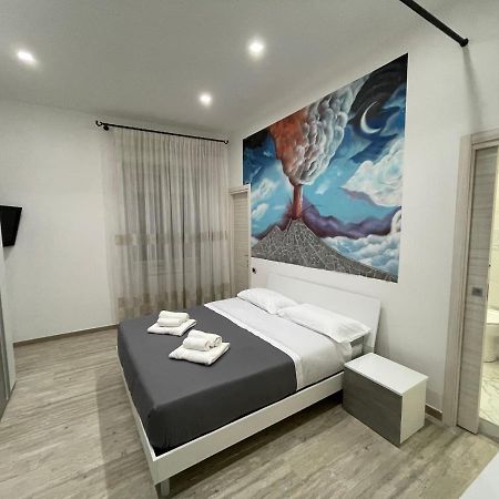 B&B Airport Serenity Suites Naples Exterior photo